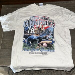 Vintage 1998 Starter NY Yankees World Series New G/L tshirt top twin towers rare